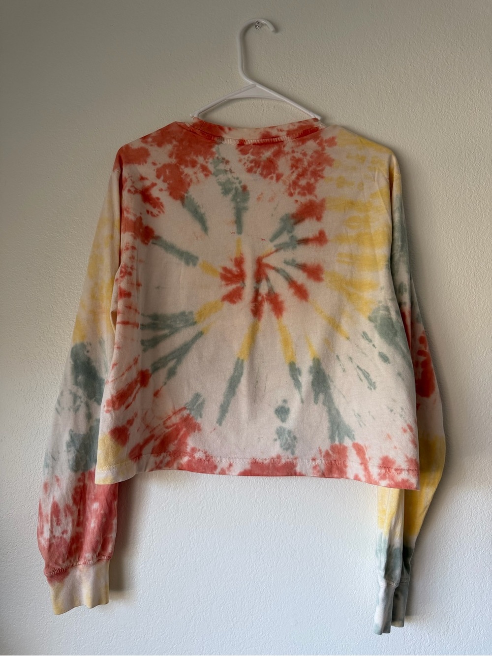 NWOT Wrangler Sunset Crop T-Shirt - Picture 3 of 3